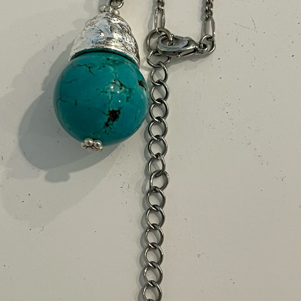 Adjustable Silver-tone Figaro 30” Chain w/ Turquoise Pendulum Pendant.